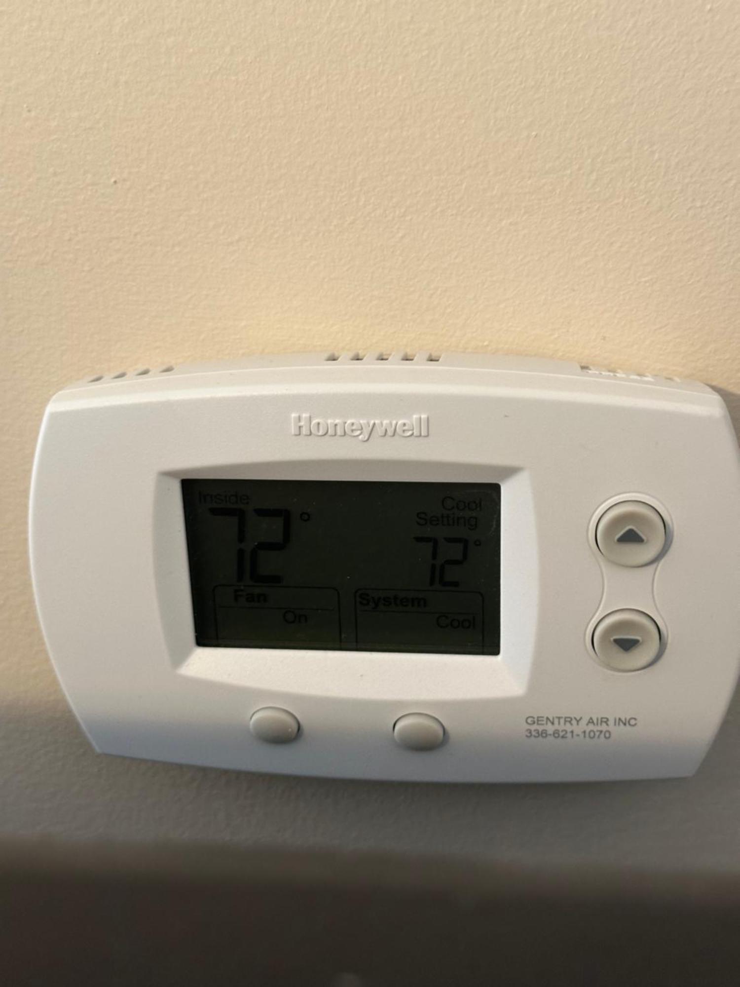 Moorefield Suites Greensboro East McLeansville Esterno foto