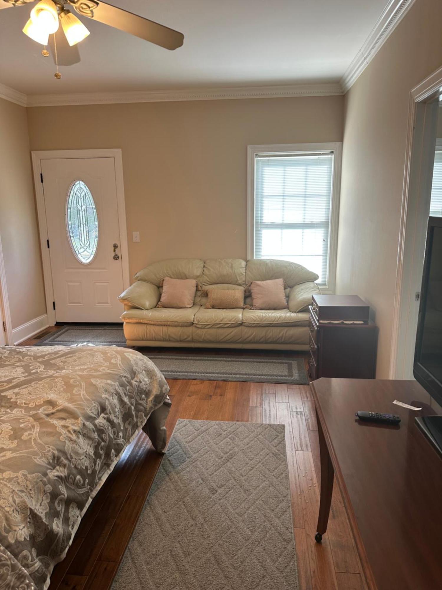 Moorefield Suites Greensboro East McLeansville Esterno foto